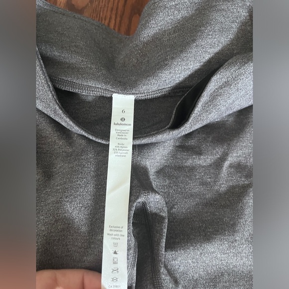 Lululemon wundet under gray size 6 - Picture 3 of 9